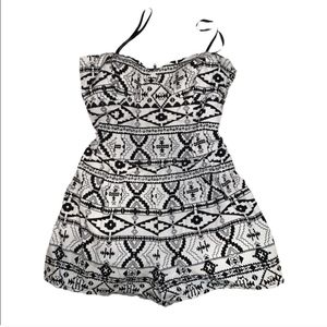 Dolce Vita aztec western festival print romper shorts size large